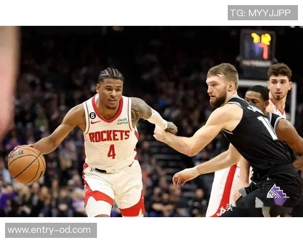 杰伦格林自嘲投篮糟糕却绝杀成功展现逆境中的韧性与决心